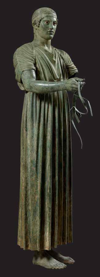 Bronze statue of a charioteer (the “Charioteer of Delphi”), ca. 478–474 BC. Archaeological Museum of Delphi.
